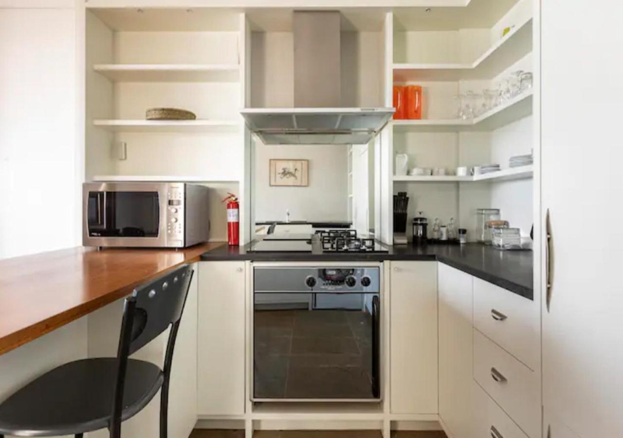 Seaview Apartment in Muizenberg Buitenkant foto