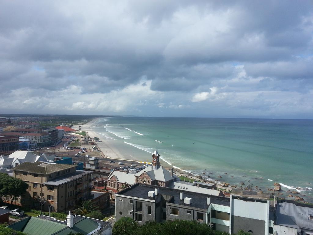 Seaview Apartment in Muizenberg Buitenkant foto