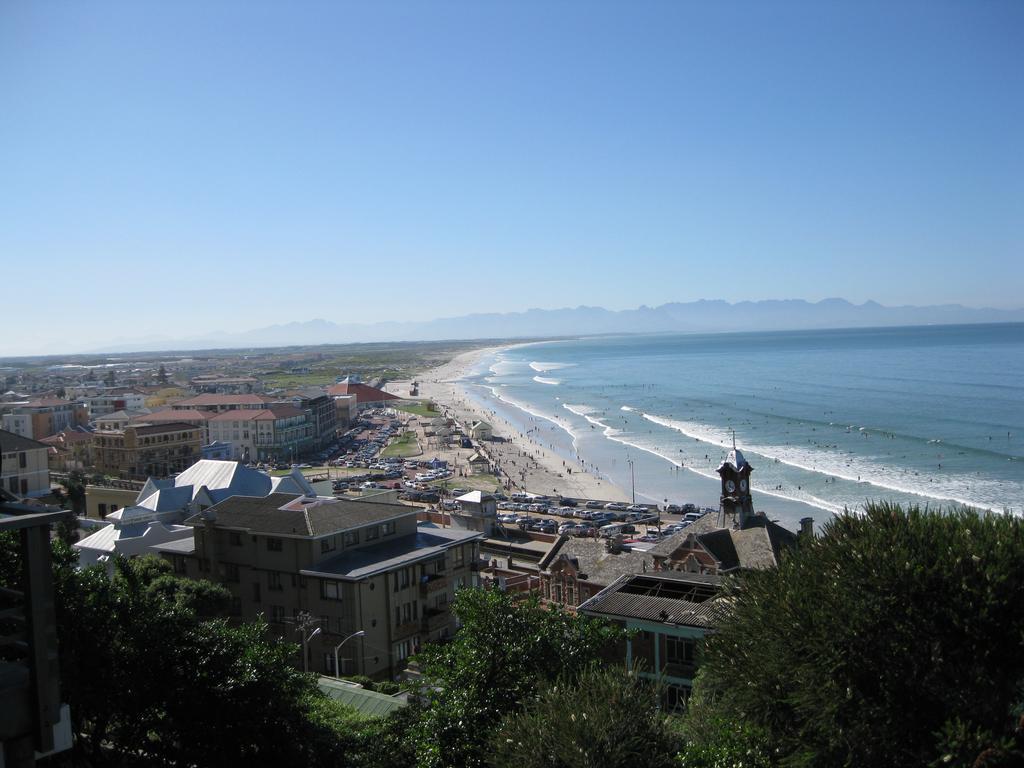 Seaview Apartment in Muizenberg Buitenkant foto